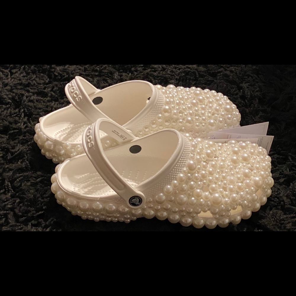 crocs - Picture 2 of 4